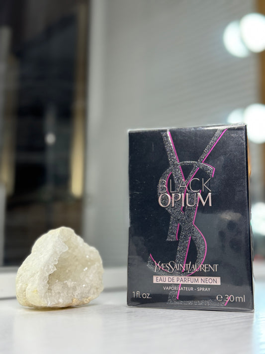 BLACK OPIUM NEON